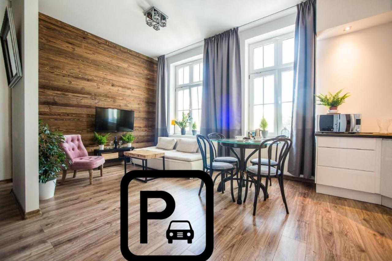 Way2Stay Apartment With Parking Торунь Екстер'єр фото