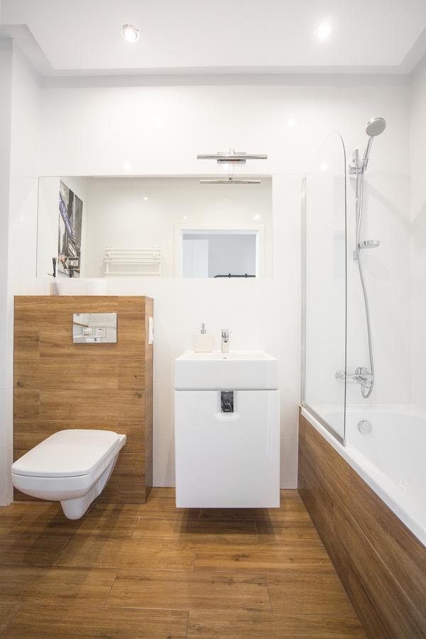 Way2Stay Apartment With Parking Торунь Екстер'єр фото